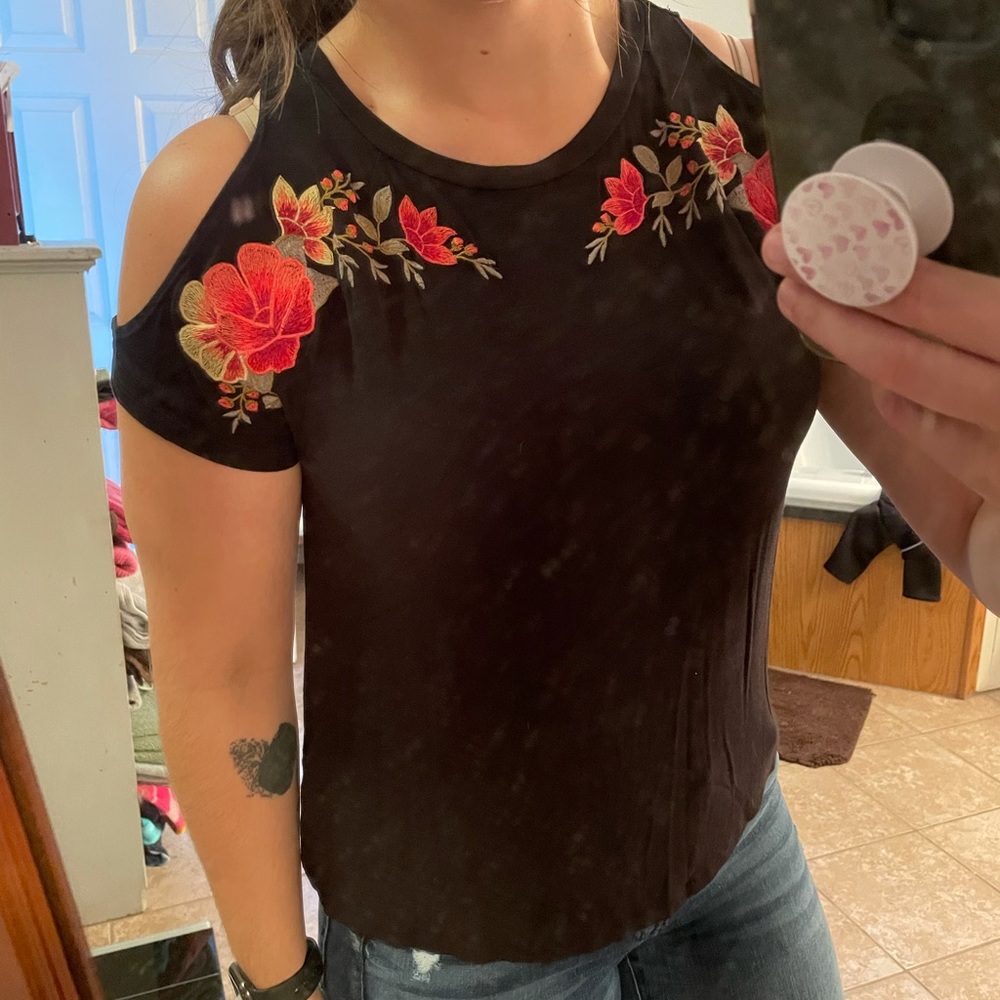 American Eagle Soft and Sexy cold shoulder top
